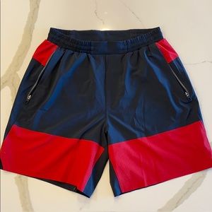 Lululemon Men’s 7” Linerless Short